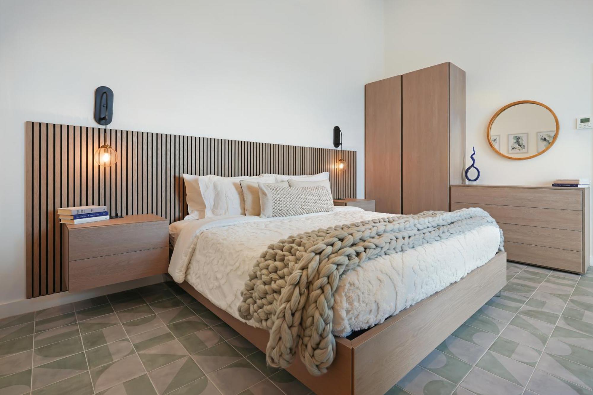 Cobalt Coast Resort West Bay Extérieur photo